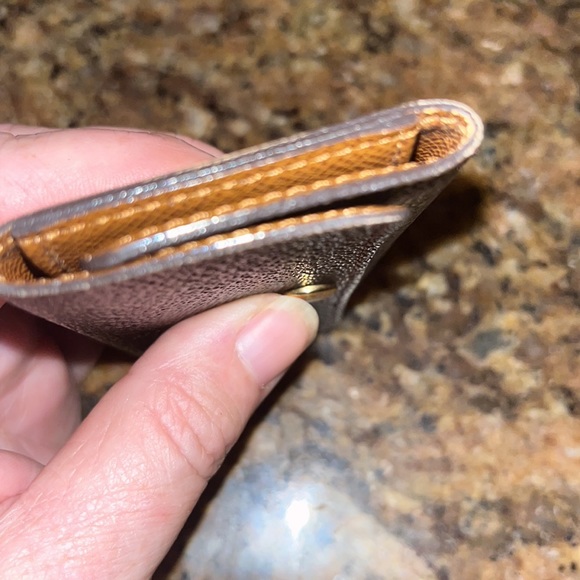 🤎LOUIS VITTON KEY POCKET 🤎 - Picture 5 of 9